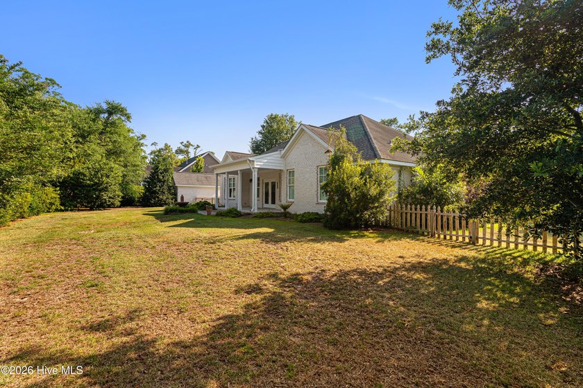 Charming brick home on a spacious lot in Spooners Creek with - photo 8