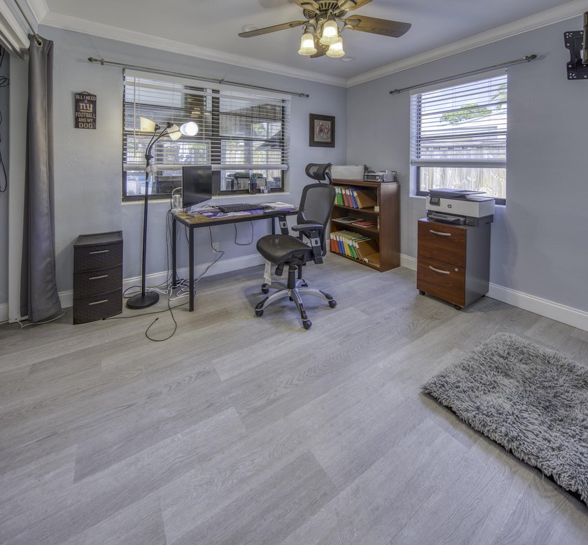 Welcome to your dream home! with No HOA ! This expansive 3Br - photo 16