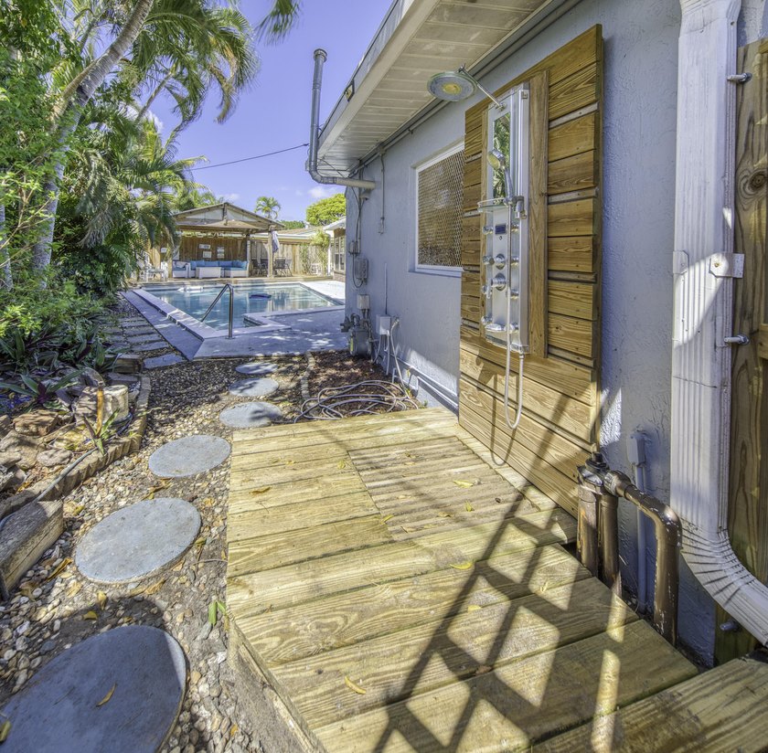 Welcome to your dream home! with No HOA ! This expansive 3Br - photo 24