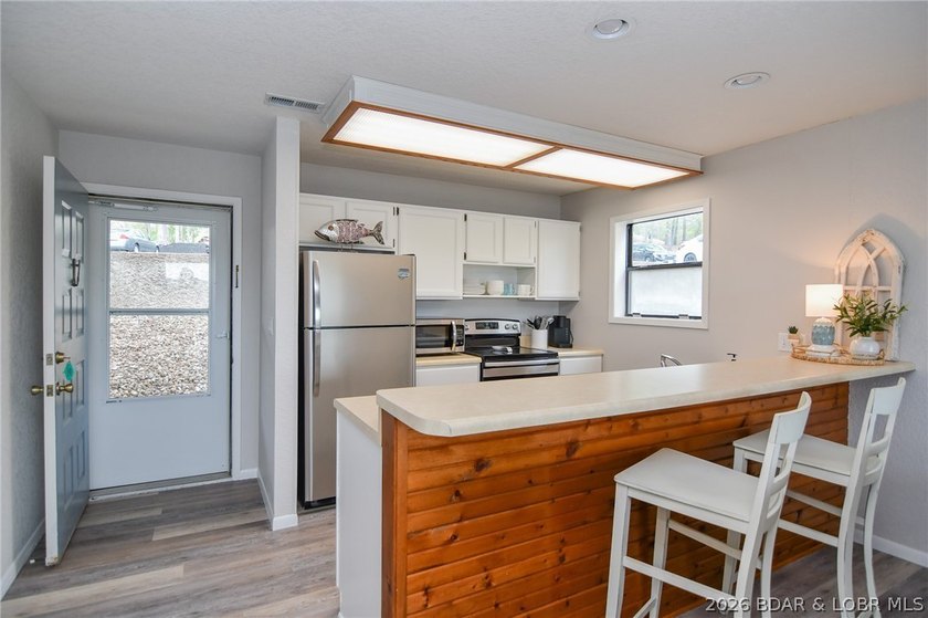 MOTIVATED SELLER!!! READY FOR OFFER! Your ideal summer getaway! - photo 4
