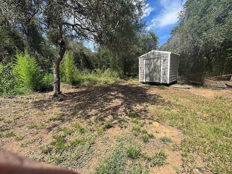 Manufactured Home in the Heart of the Ocala National Forest - photo 12