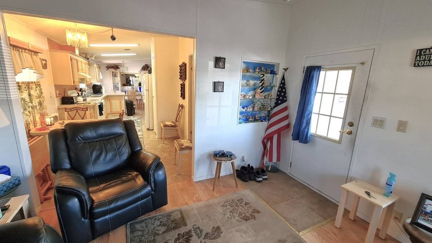**One of the BIGGEST LOT on property. Priced to sell!!** HUGE - photo 16