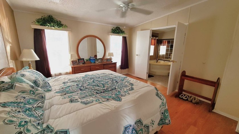**One of the BIGGEST LOT on property. Priced to sell!!** HUGE - photo 19