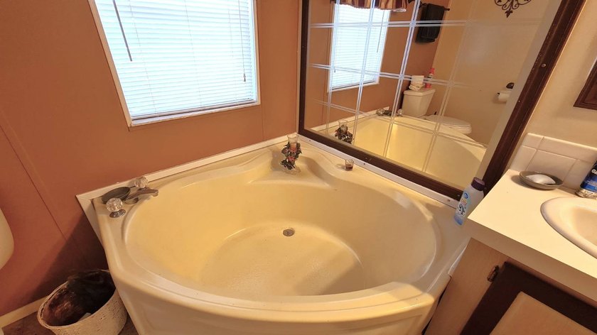 **One of the BIGGEST LOT on property. Priced to sell!!** HUGE - photo 24
