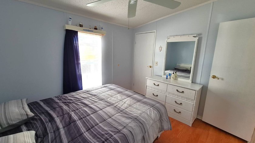**One of the BIGGEST LOT on property. Priced to sell!!** HUGE - photo 27