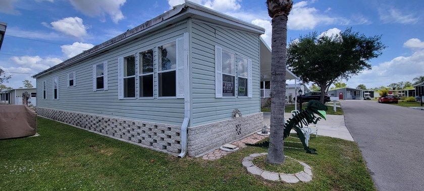**One of the BIGGEST LOT on property. Priced to sell!!** HUGE - photo 36