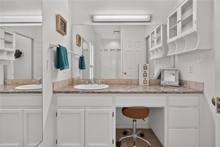 Welcome to your own private sanctuary! Nestled in the highly - photo 18