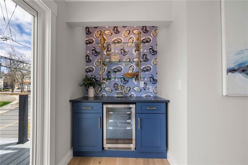 Beautifully transformed from top to bottom, this exceptional - photo 25