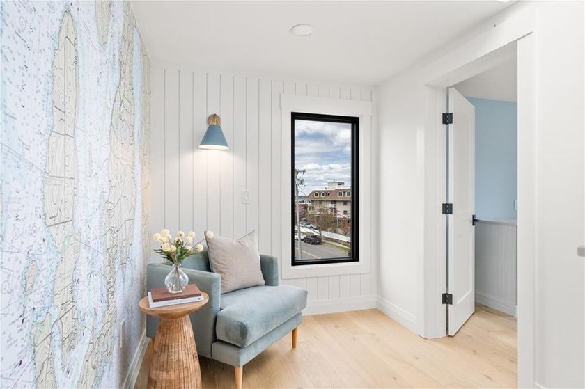 Beautifully transformed from top to bottom, this exceptional - photo 29