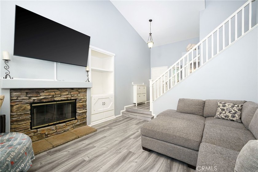 Step into this charming detached 3-bedroom, 2.5-bath home by - photo 10