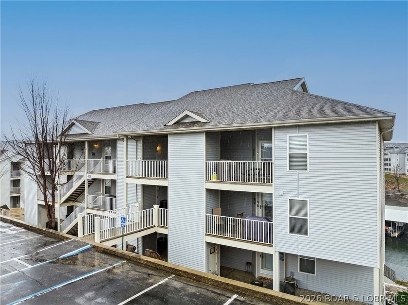 TOP floor end unit with main channel view! Comes with 12 x 32 - photo 13