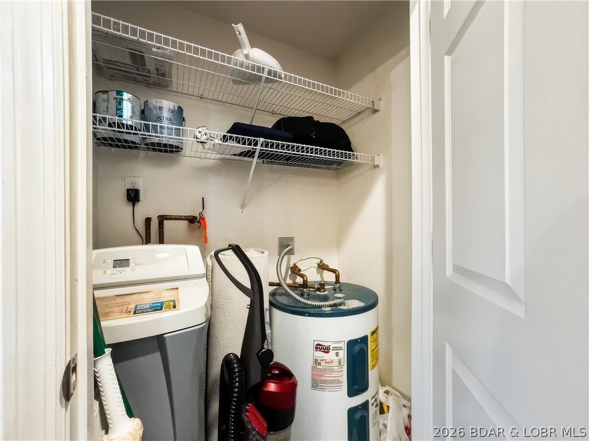 TOP floor end unit with main channel view! Comes with 12 x 32 - photo 30