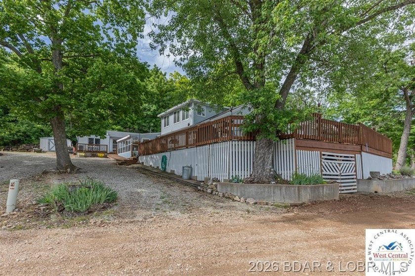 Lake of the Ozarks family oasis ready and available for you and - photo 6