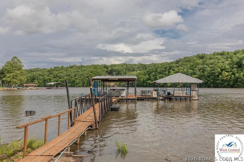 Lake of the Ozarks family oasis ready and available for you and - photo 9
