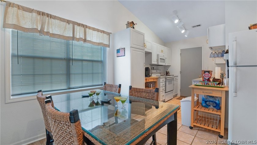 Don't miss this beautiful 3 bedroom, 2 bath waterfront home - photo 6