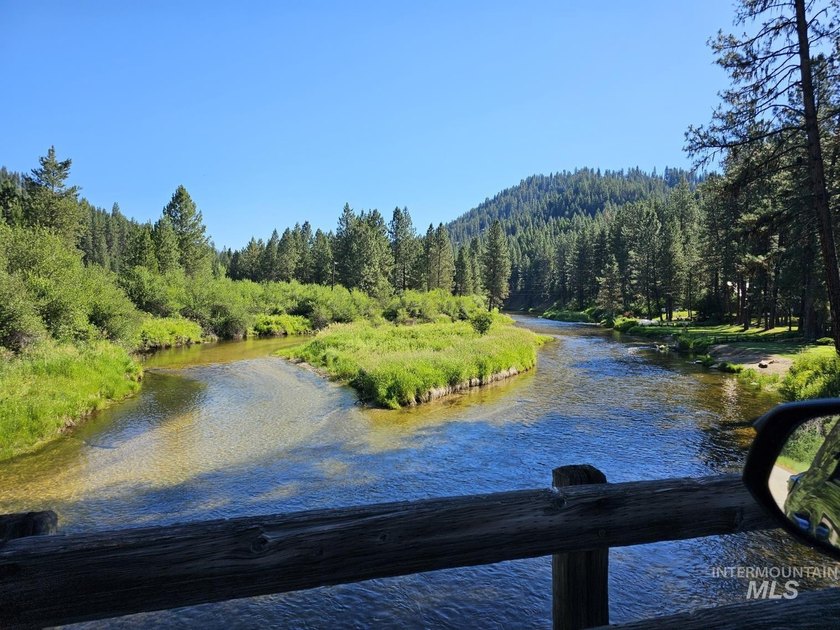 A CREEK RUNS THROUGH IT and you'll have a close-up view of the - photo 6