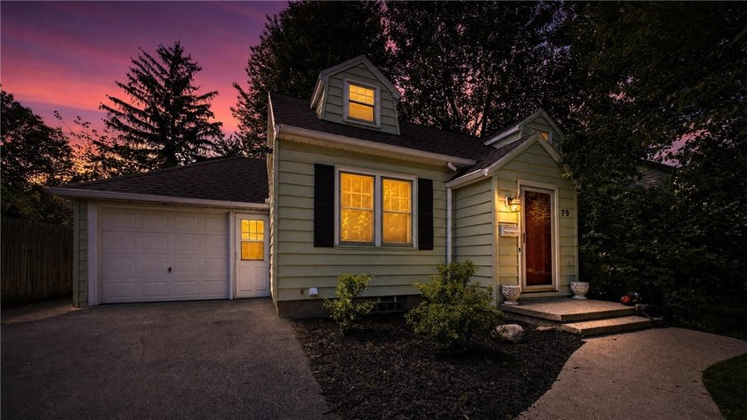 Charming and well maintained 3-bedroom, 2.5-bath Cape Cod - photo 2