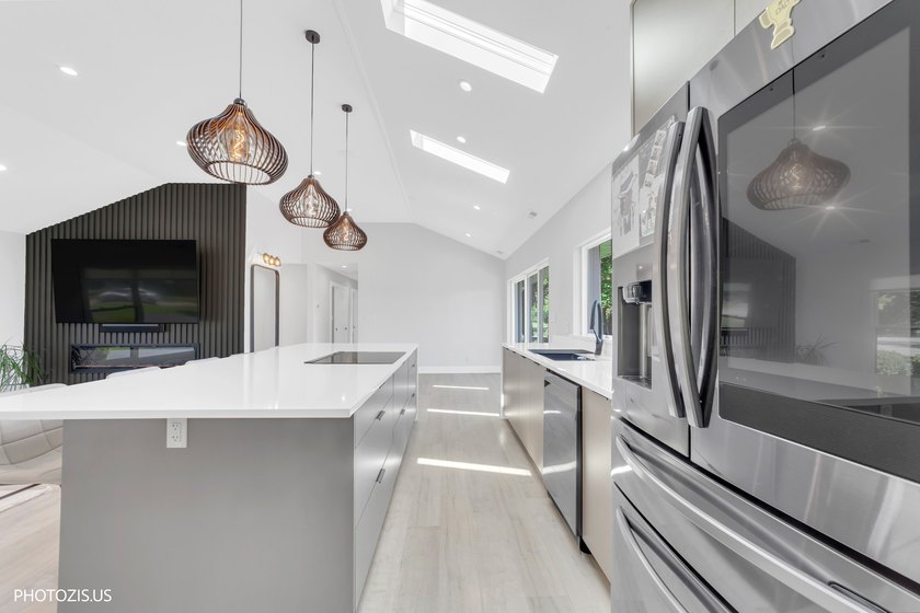 Beautifully remodeled brick ranch in a perfect location! This - photo 21