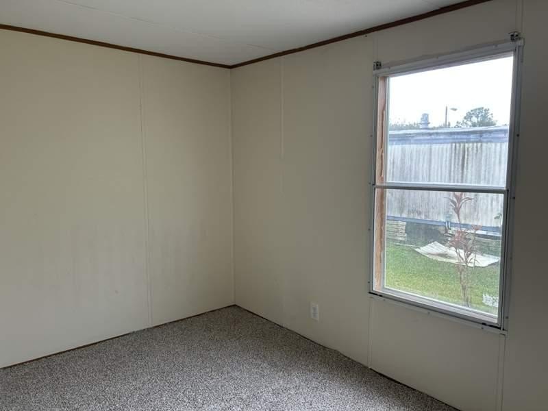 Own your own home in a quiet, well-maintained neighborhood! This - photo 6