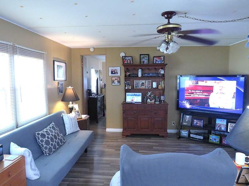 Come and see this affordable 2/2 split plan home today. Kitchen - photo 7