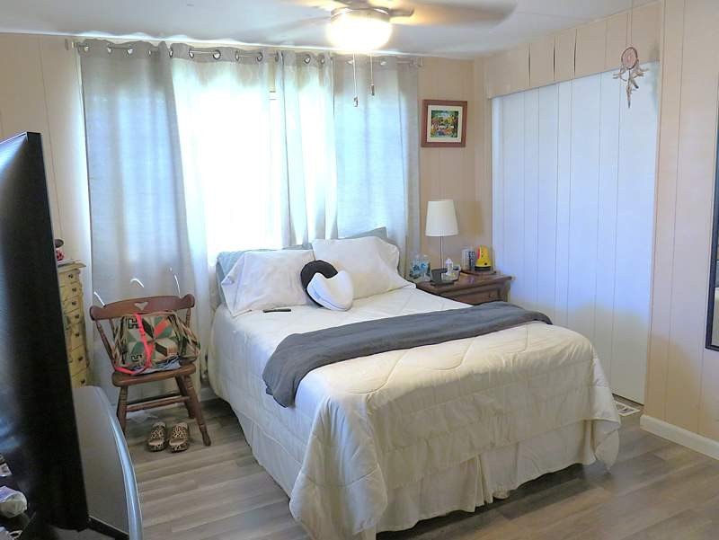 Come and see this affordable 2/2 split plan home today. Kitchen - photo 8