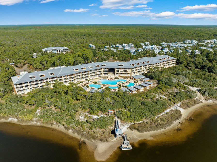 Experience resort living in Blue Mountain Beach in a spacious 1 - photo 4