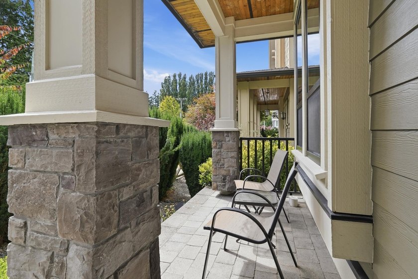 Welcome to Elgin Oaks, where timeless design meets exceptional - photo 37
