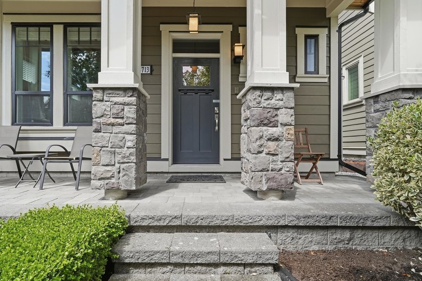 Welcome to Elgin Oaks, where timeless design meets exceptional - photo 38