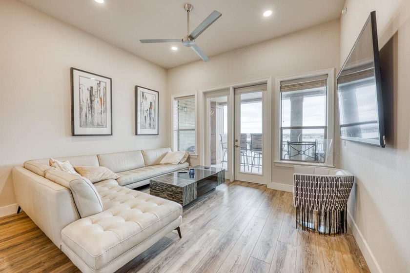 Discover the ultimate retreat in this updated Penthouse-level - photo 22