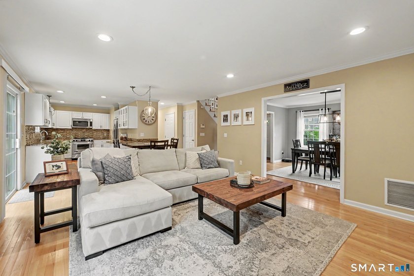 Welcome home to this beautifully updated gem in one of Norwalk's - photo 5