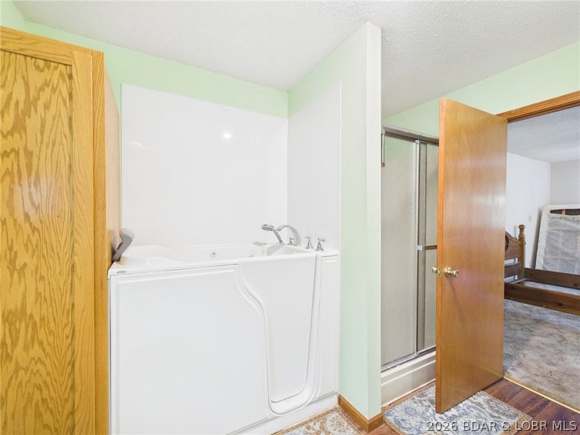 Enjoy the privacy of 31.78 mostly fenced acres just off P Road - photo 27