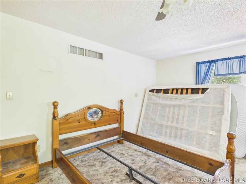 Enjoy the privacy of 31.78 mostly fenced acres just off P Road - photo 31