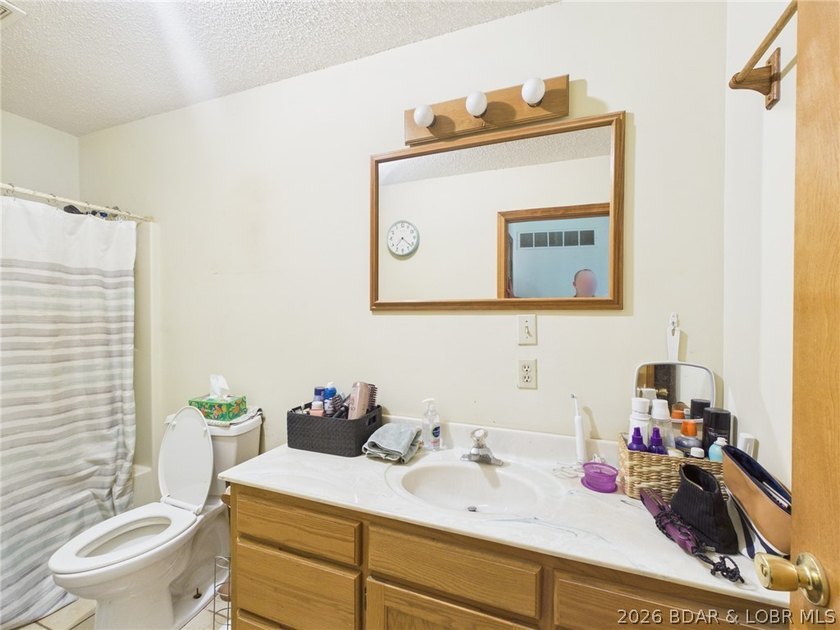 Enjoy the privacy of 31.78 mostly fenced acres just off P Road - photo 38