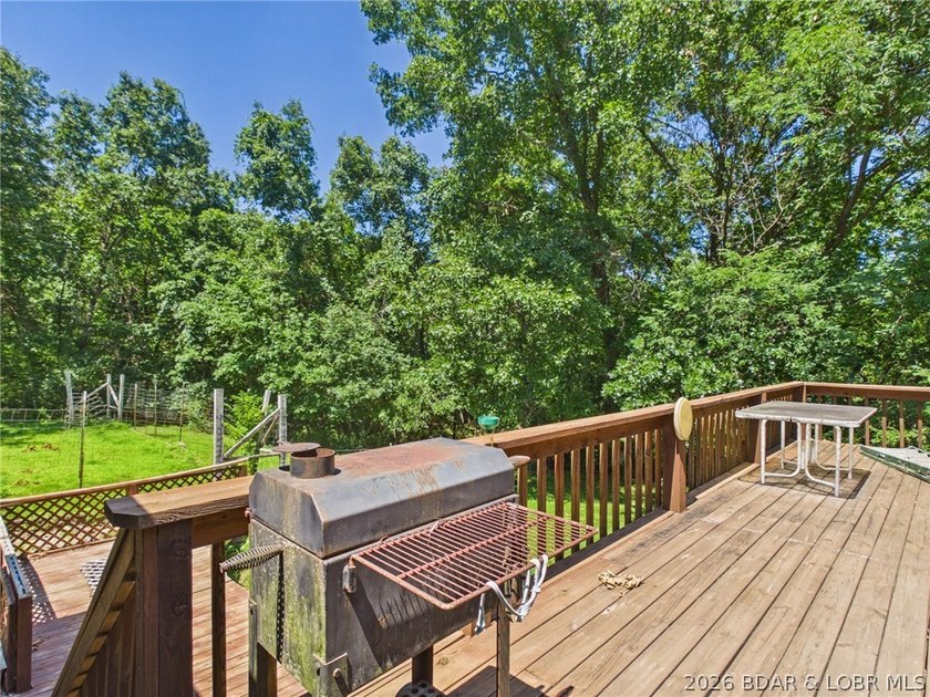 Enjoy the privacy of 31.78 mostly fenced acres just off P Road - photo 44