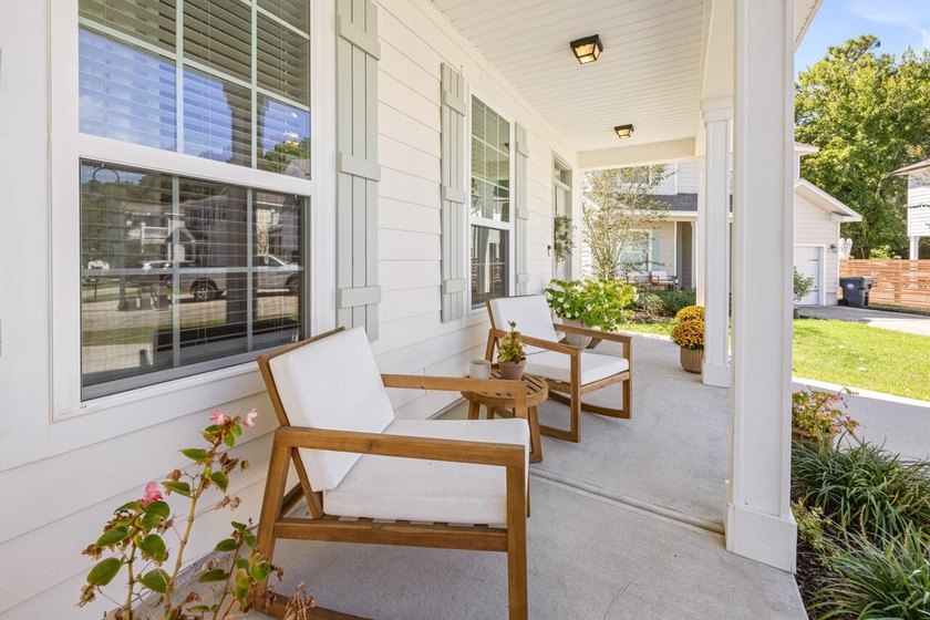 ***Home Sweet Home***This 3BR/2.5BA home has been lovingly - photo 9