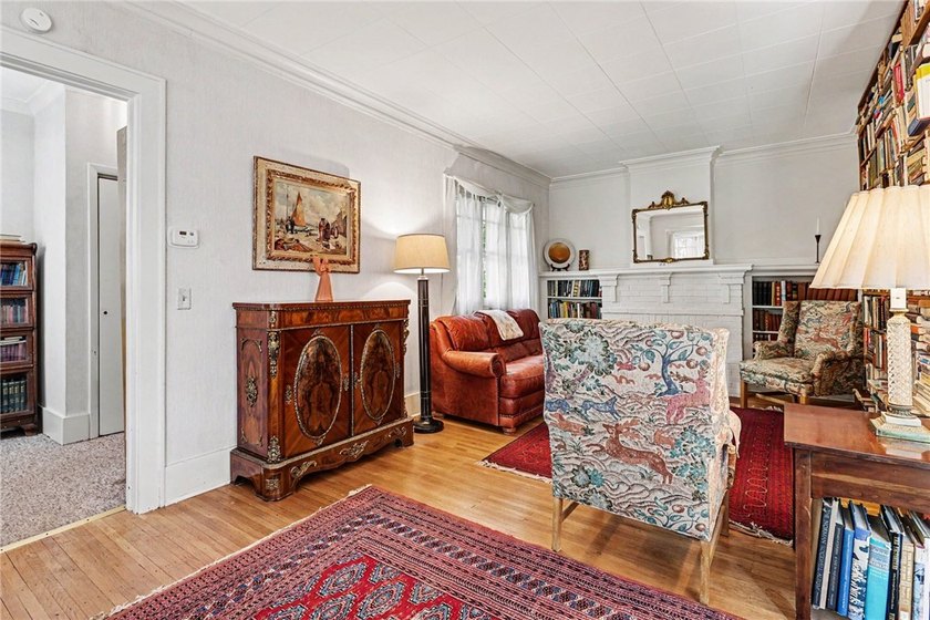 Spacious Center Entrance Colonial with nearly 2200 Square Feet - photo 2