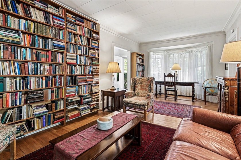 Spacious Center Entrance Colonial with nearly 2200 Square Feet - photo 3