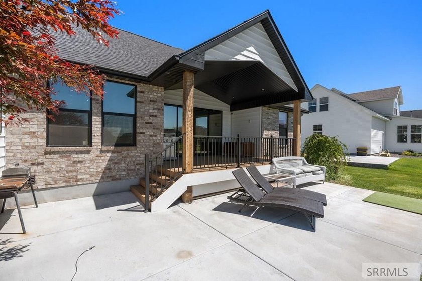 Welcome to 1864 E Beach Park Drive, a beautifully crafted custom - photo 10