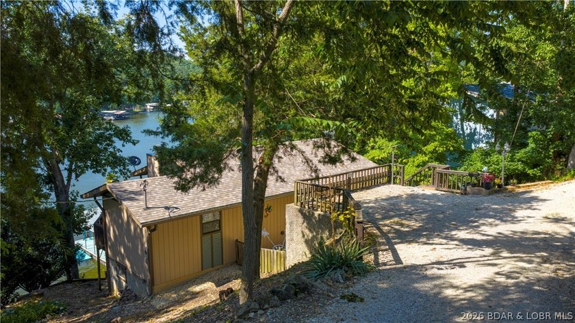 399 Porter Loop in Camdenton offers lakefront living at the 41 - photo 40