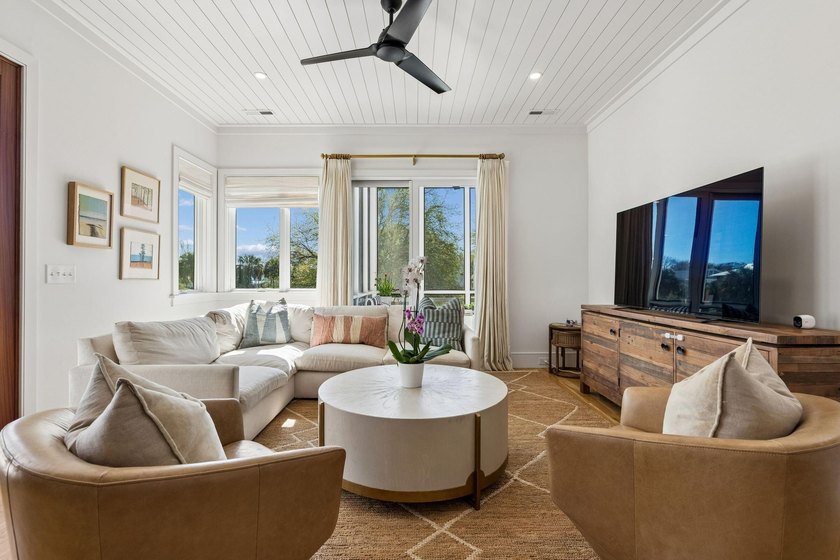 Located in Old Mt Pleasant, 772 Gate Post Dr offers the - photo 15