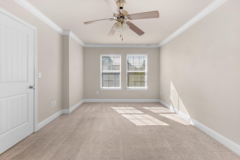 Spacious 3-bedroom, 2.5-bathroom townhome located just minutes - photo 22
