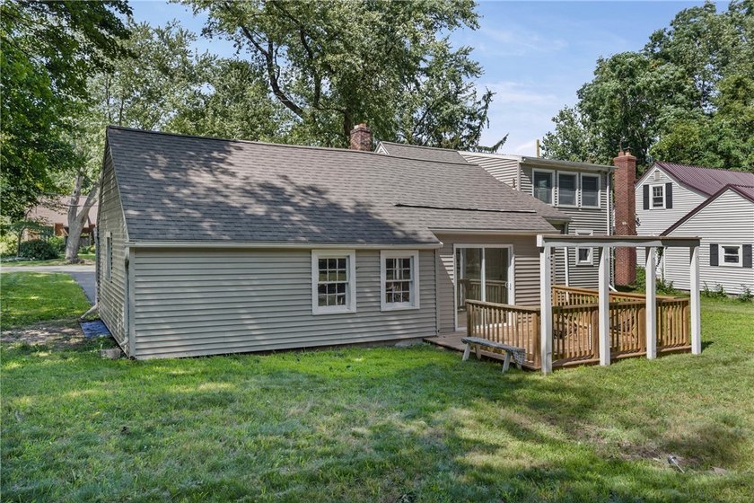 STEP INTO THE PERFECT STORYBOOK HOME that is OVERFLOWING with - photo 40