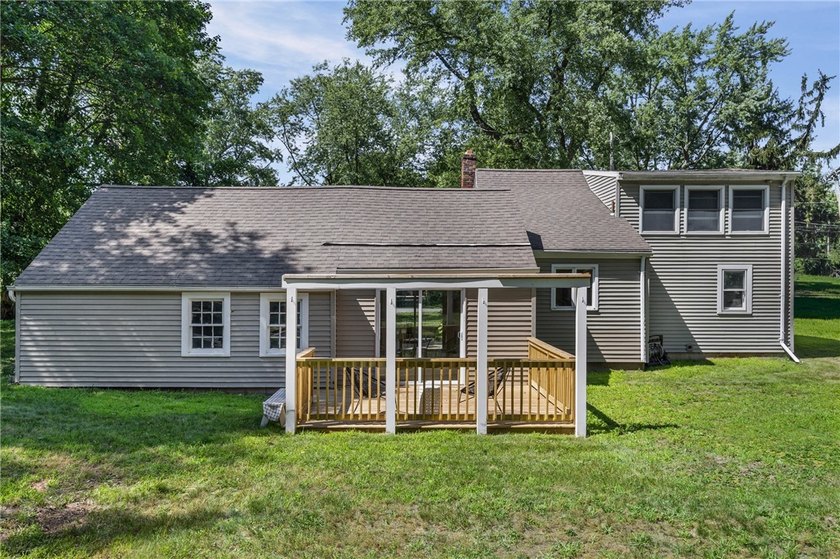 STEP INTO THE PERFECT STORYBOOK HOME that is OVERFLOWING with - photo 42
