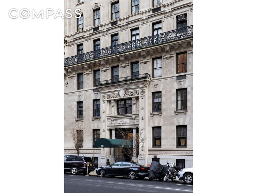 Loft-Like Prewar Condominium on Park Avenue Rarely available - photo 8