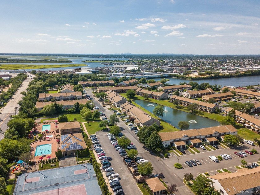 Welcome to resort-style living in the much sought-after gated - photo 41