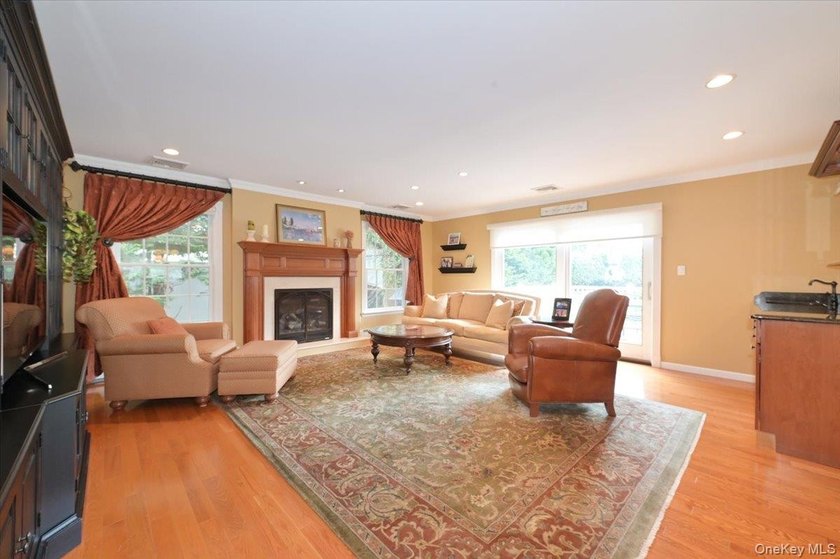 Welcome To This Beautifully Expanded Ranch Set On An Oversized - photo 17