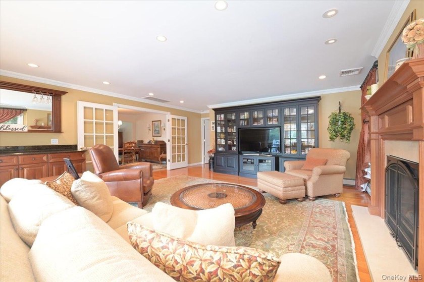 Welcome To This Beautifully Expanded Ranch Set On An Oversized - photo 19