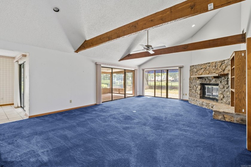 This is a golfer's dream come true! Located on the #1 fairway at - photo 20