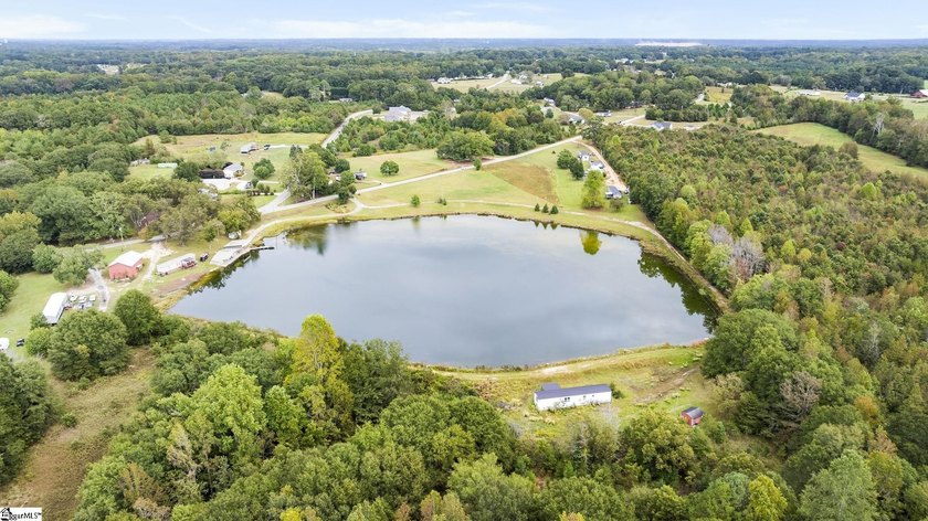 Rare opportunity to own 17 acres of unrestricted land designed - photo 3