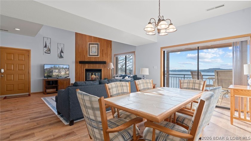 Must see this fully furnished 3 bedroom, 2.5 bath condo, ideal - photo 7